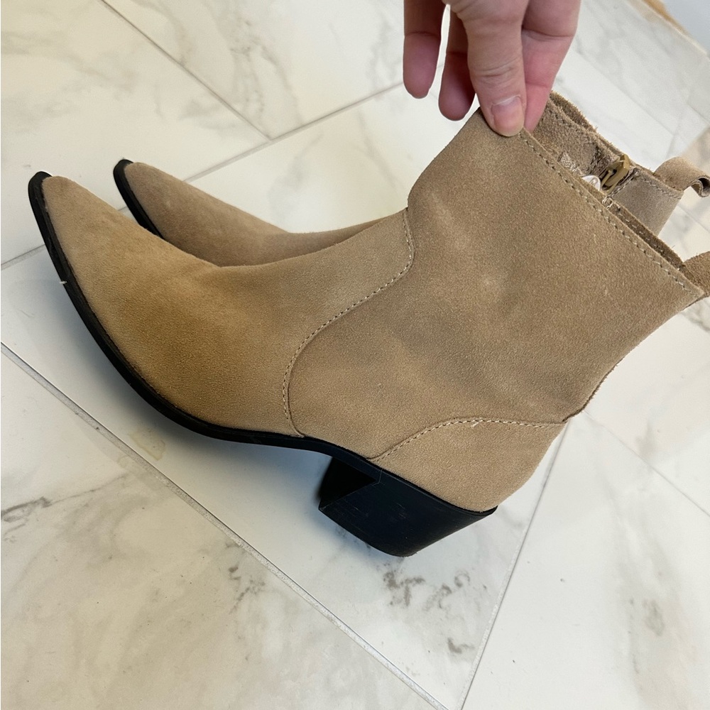 Boots Zara